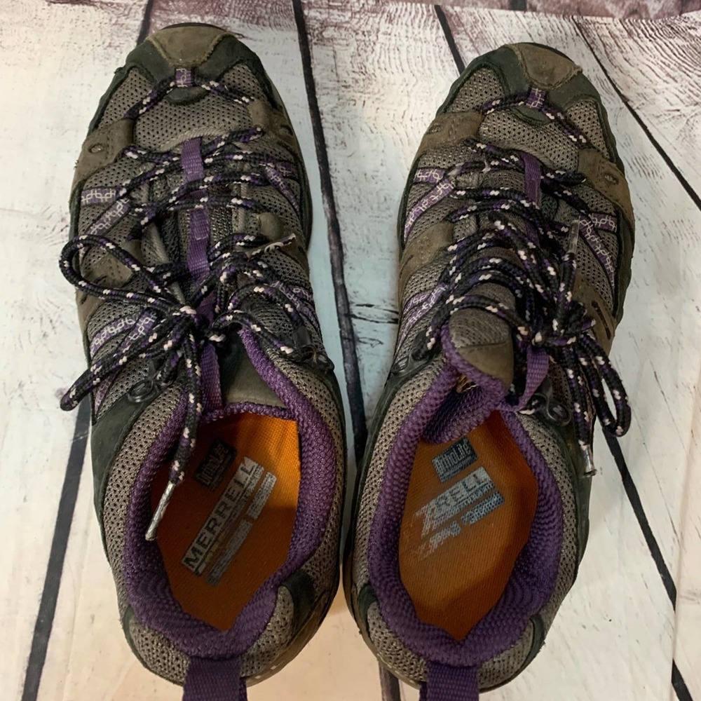 Women’s Merrell hiking shoes (size 7.5) - Picture 3 of 6